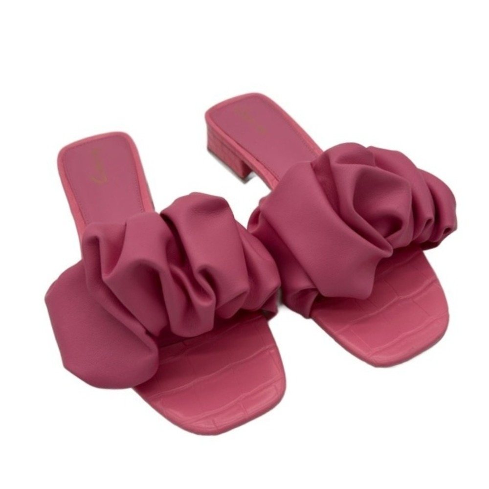 Circus‎ by Sam Edelman Shoes Size 8M Janis Pink Croc Ruffle Slides Sandals